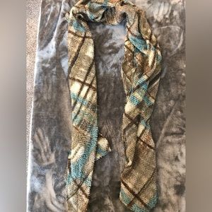 Abstract scarf